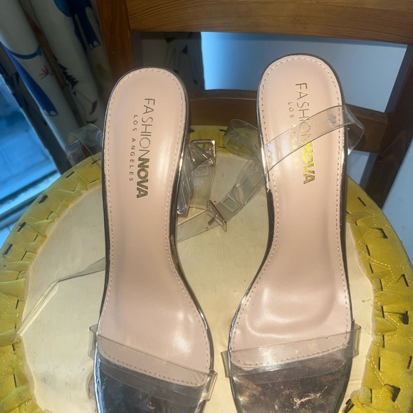 Fashion nova clear heels size 9 ! - Picture 5 of 5
